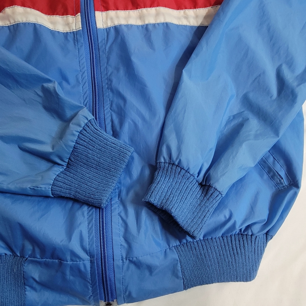 Bermuda windbreaker - Picture 8 of 9